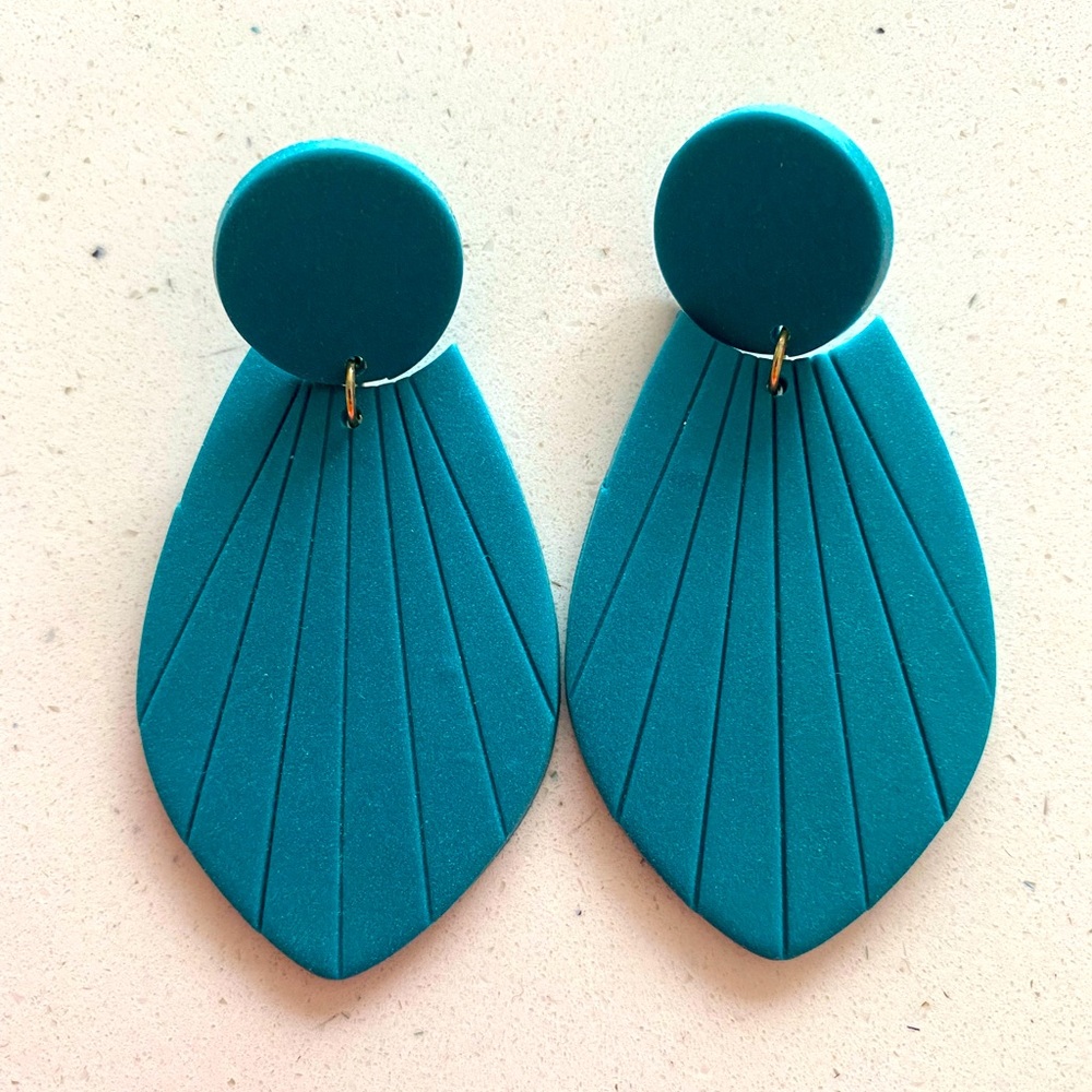 Small shop clay earrings